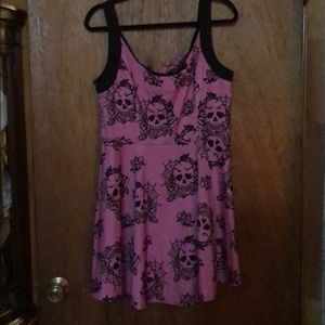 Pink skull dress. NWOT.          #20